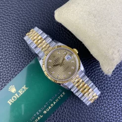Rolex Datejust 126233 Replica 36mm Gold Palm Motif Dial08