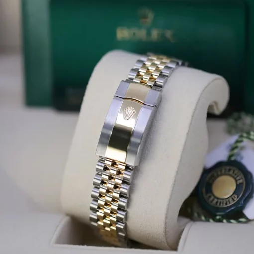 Rolex Datejust II 126333 Replica Champagne Dial 41mm
