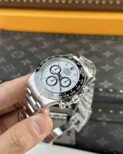 Rolex Daytona 126500LN White Dial 40mm Panda02