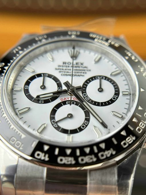 Rolex Daytona 126500LN White Dial 40mm Panda