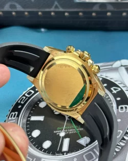 Rolex Daytona 126518LN Tiffany Dial 40mm11