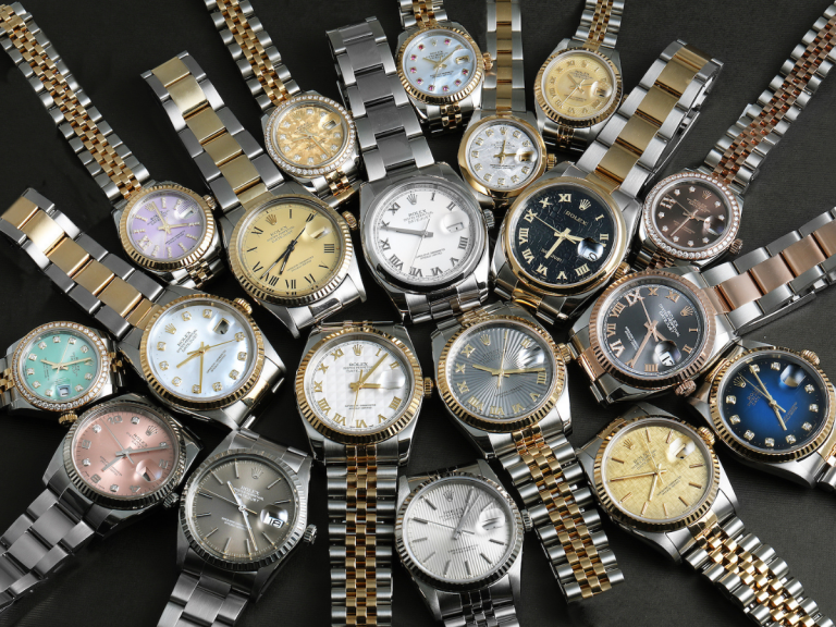 Why Americans Love Replica Watches – Trends & Insights 2025