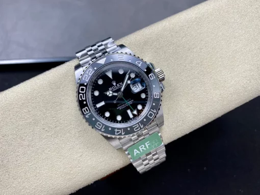 Rolex GMT-Master II 126710GRNR ‘Bruce Wayne’ Jubilee Bracelet