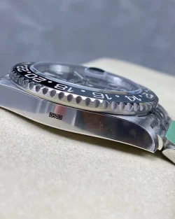 Rolex GMT Master II 126710GRNR 'Bruce Wayne' Jubilee Bracelet4