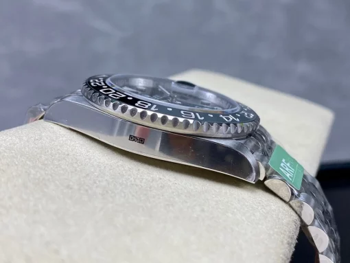 Rolex GMT-Master II 126710GRNR ‘Bruce Wayne’ Jubilee Bracelet