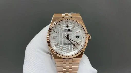 Rolex Land Dweller 127335 Intense White Everose Gold 40mm