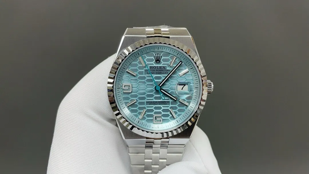 Rolex Land Dweller 127336 Ice Blue Platinum 40mm Rolex Land Dweller 127336 Ice Blue Platinum 40mm
