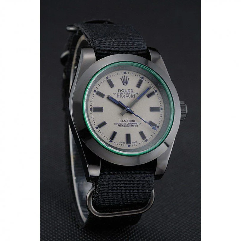 Rolex Milgauss 622000 White Dial 40mm Rolex Milgauss 622000 White Dial 40mm