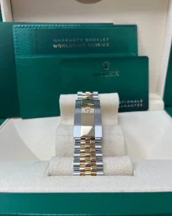 Rolex Sky Dweller 336933 Bright Black Dial 42mm Jubilee