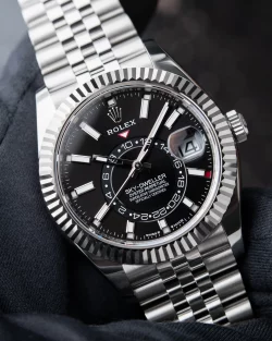 Rolex Sky Dweller 336934 Bright Black Dial 42mm Jubilee
