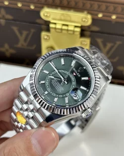 Rolex Sky Dweller 336934 Mint Green Dial 42mm